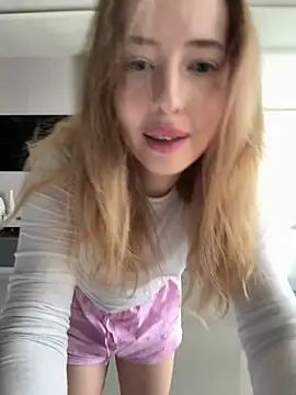 Nura_n_Sarah 在線直播表演