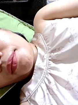 Chatroom XXX en direct de 2_sexxx