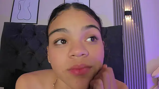 Anthonella_smiith Chat XXX live