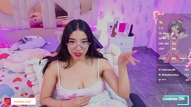 Chat XXX en directo de MARIANA_TAY1