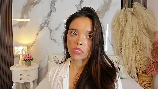 hannahill69 即時 XXX 聊天