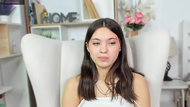 Chat +18 de MirthaBolduan ao vivo