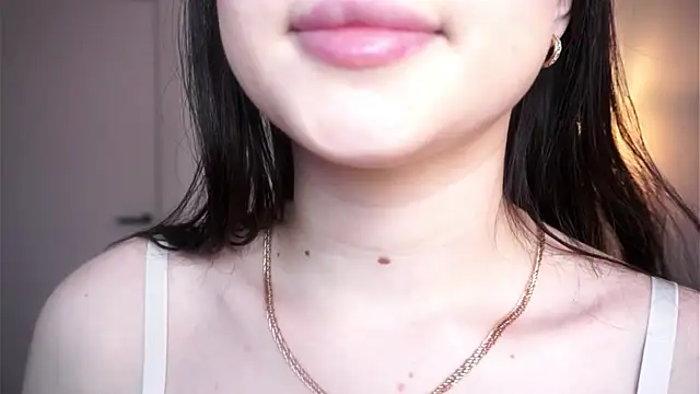 SaraSwartzのライブXXXチャット