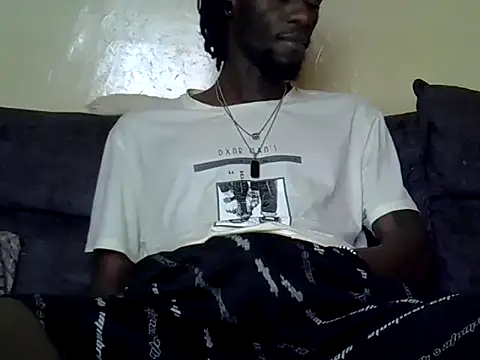 Delicious-D Pertunjukan Webcam