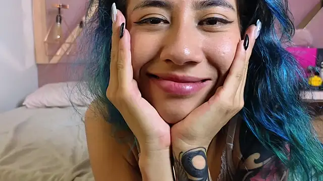 Sophia_moo_: онлайн-секс-чат