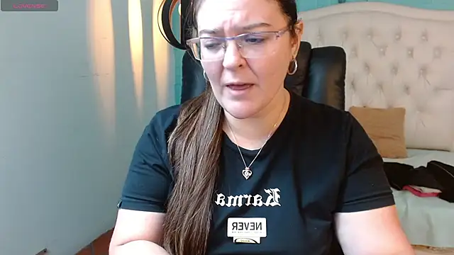 MsJossie Chat XXX in diretta