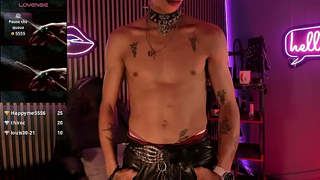 Maximoking26's Live XXX Chat