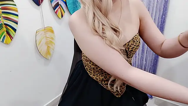 Ari-sweety's Live XXX Chat