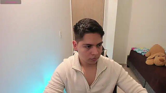 Asta_YunoXXX's Webcam Show