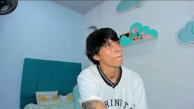 ivyheat3's Live XXX Chat