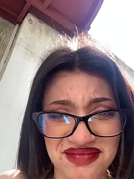 Sembang XXX Secara Langsung EllieWest