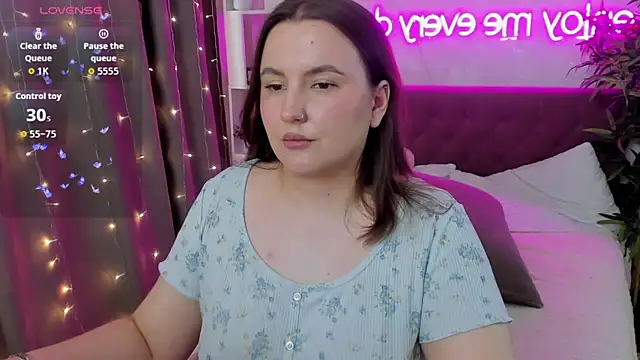 FeralPeach 现场XXX聊天