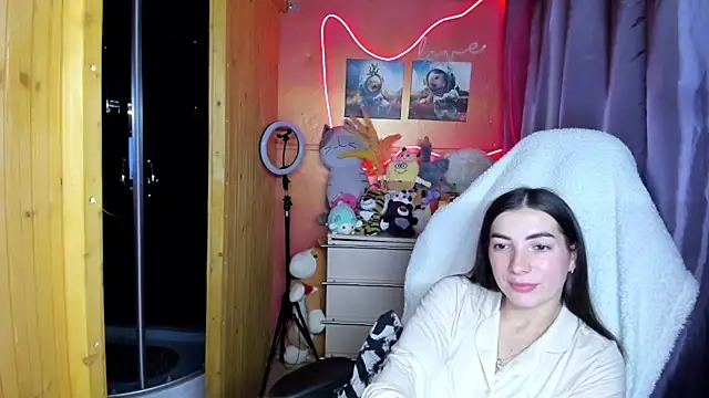 Fiery_Brunette_ লাইভ XXX চ্যাট