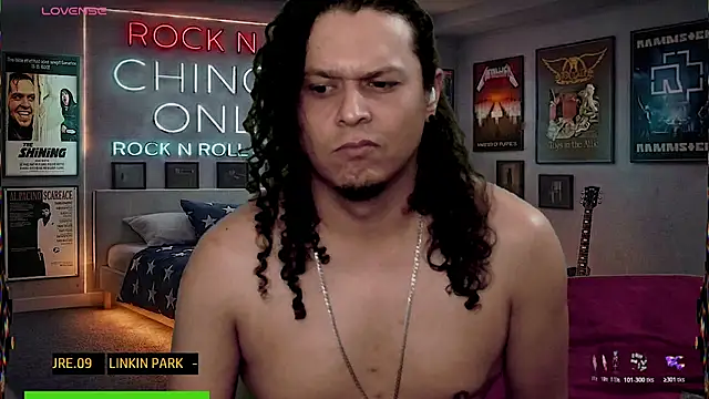 chino_roz Chat XXX live