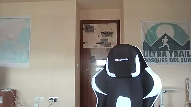 Pertunjukan Kamera Web llopaco