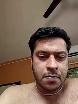 Pokazy przed kamerką – HotRod-India