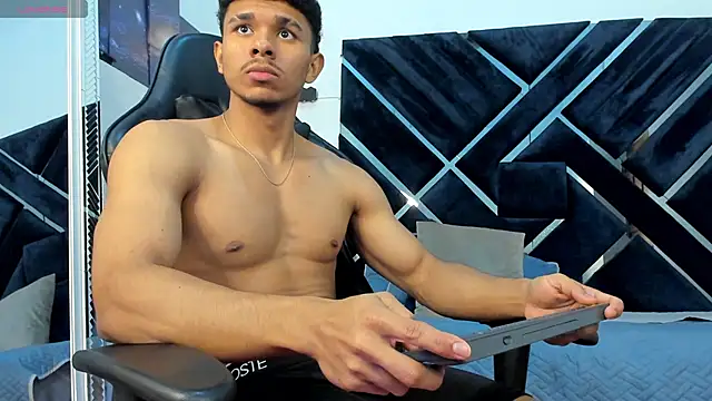 Show de Jayden_VanceJS na webcam