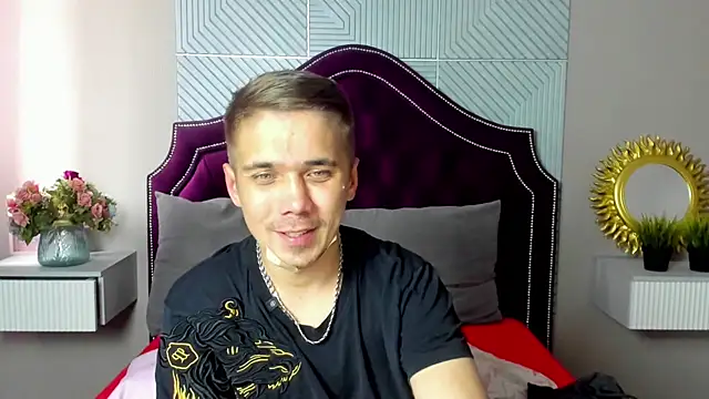 SunSweet11 Webcam Show