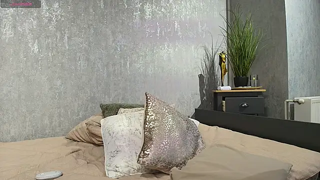 AssaButterfly Webcam show