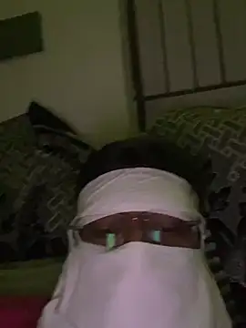 Mo000000_n Webbikameraesitys