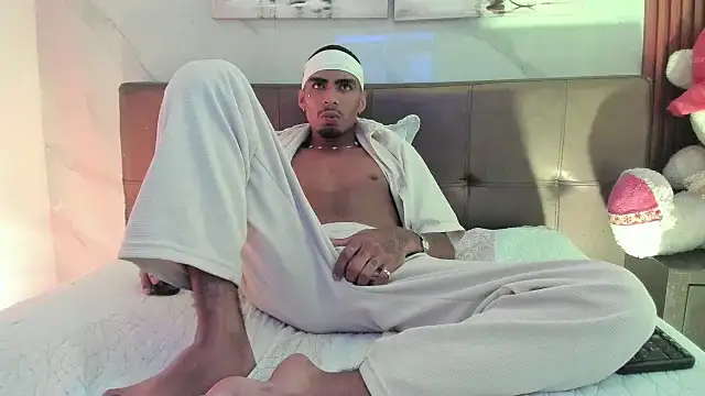 XXX chat uživo modela Rpoolrboy