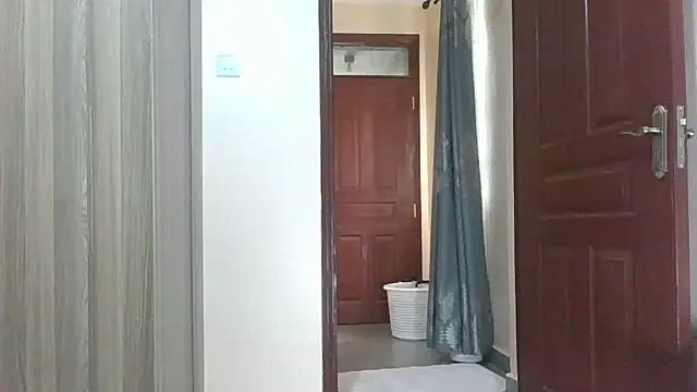 XXX chat uživo modela Huge_Bootybae