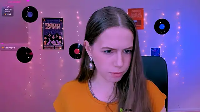 lumi_soft élő XXX-chatje