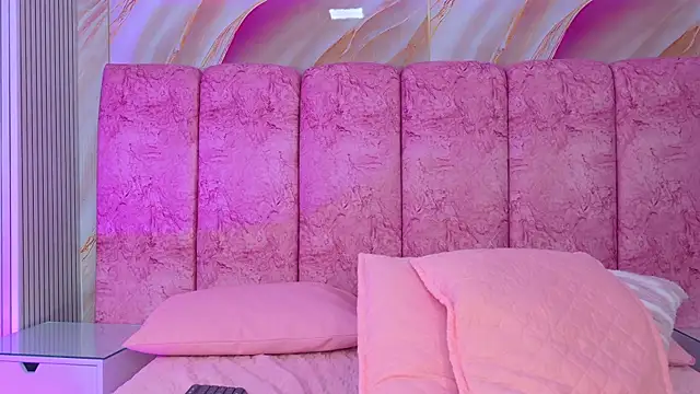 Chatroom XXX en direct de emmacurvy