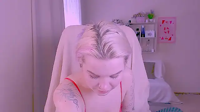 دردشة Hot_Blonda الجنسية المباشرة