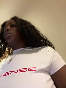 mochakaia's Live XXX Chat