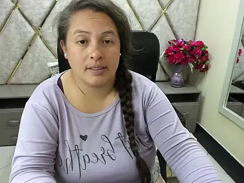 Sarah_Boobs_n Live XXX chat