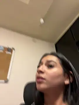 AlyssaRay 现场XXX聊天