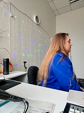 Chatroom XXX en direct de Juicy_PeachLux