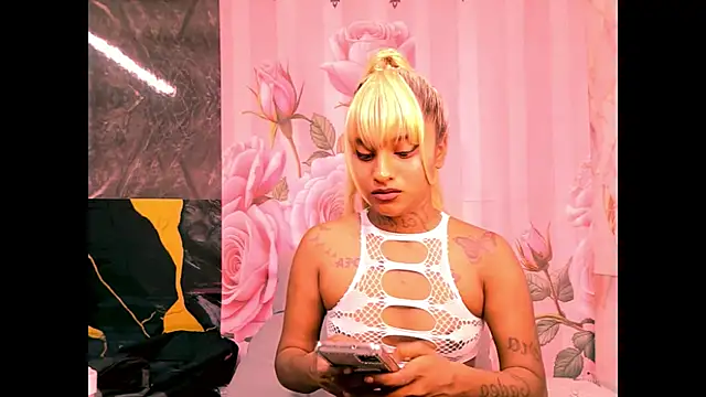 indian_barbie 现场XXX聊天