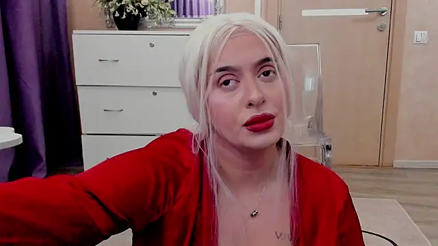 NayaNoirX: онлайн-секс-чат