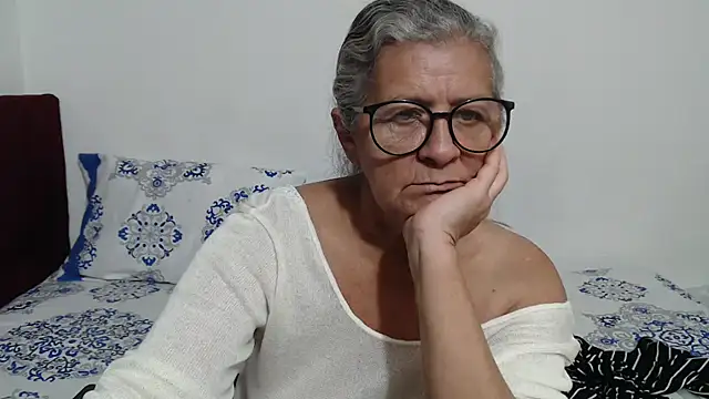 candy_mature_n Live XXX chat