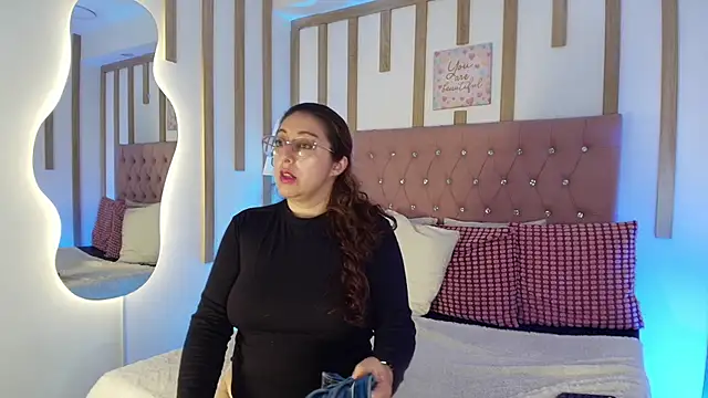 AnnadirtyXo's Live XXX Chat