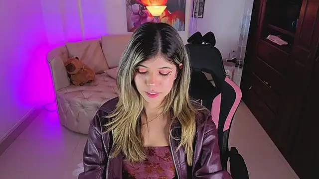 NATAASHA___ Chat XXX in diretta