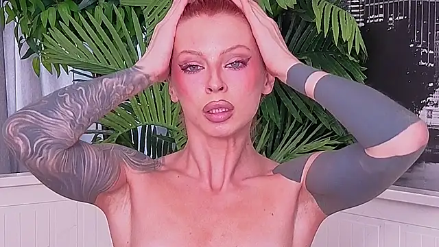 Chat +18 de LanaReals ao vivo