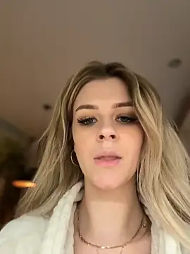 Love_Bri – Naživo XXX chat