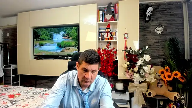 SpartacusDaddy48 Webcam show