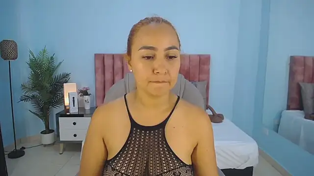 nana_levy Chat XXX in diretta