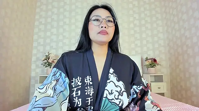 NatsumiHun Chat XXX live