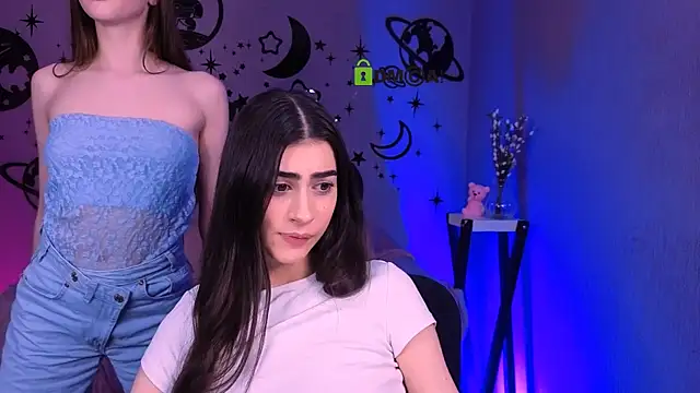 แชท XXX สดของ nekky_mouse