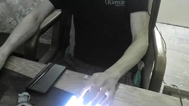 FiSTALiTYn Live XXX chat