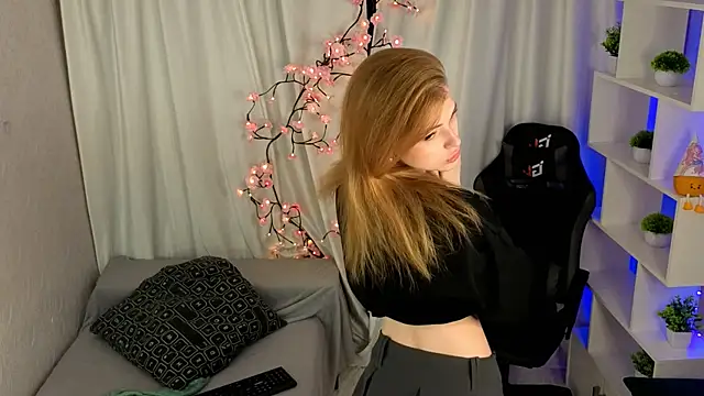 wtffox Live XXX Chat