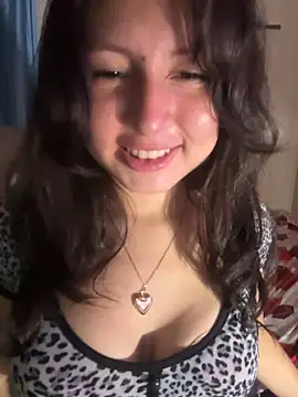 Noamilk's Webcam Show