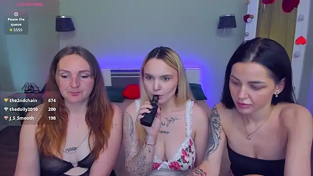 MagicEyess ওয়েবক্যাম শো