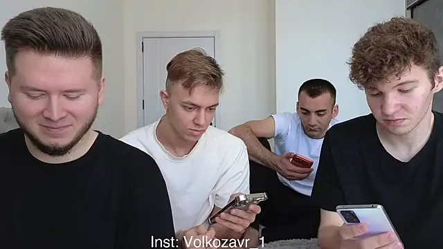 boys_sobolishan Webbikameraesitys