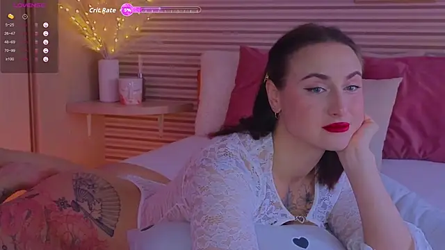 Lilii_villi 现场XXX聊天